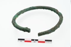 Foto von Bronzearmreif (NHMW-PRAE-002240)